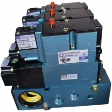Válvula direcional MAC 82A-AC-CKA-TM-DDAP-1DA-9