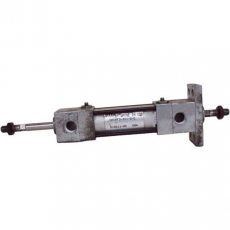 Cilindro pneumático DAVRF3 4X1-D-E com flange - PHD usado Cilindro pneumático DAVRF3 4X1-D-E com flange - PHD usado