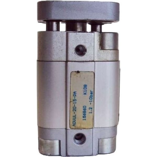 cilindro compacto, antigiro com elemento de fixação, diâmetro 20mm, curso 15mm, anéis/placas de amortecimento elástico nas posições finais de curso, detecção de posição