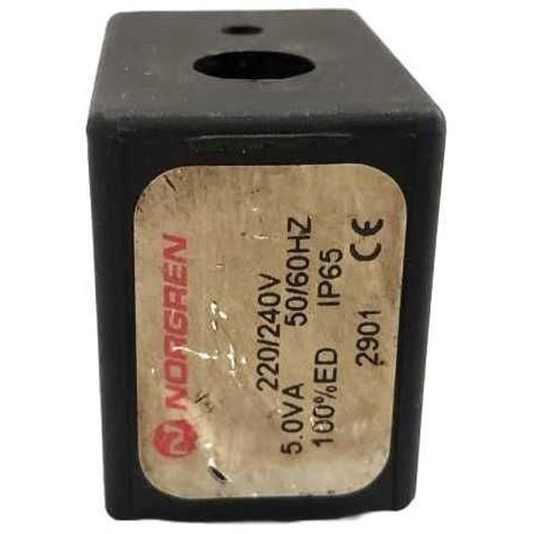 voltagem, 220/240V, potência 5VA, 50/60HZ, 100% ED, IP65