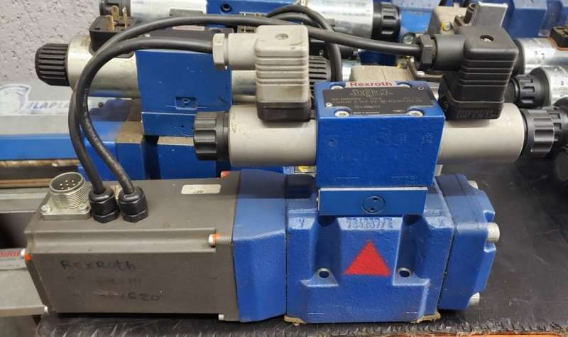 marca: REXROTH <br/>
modelo: 4WRAP6W702